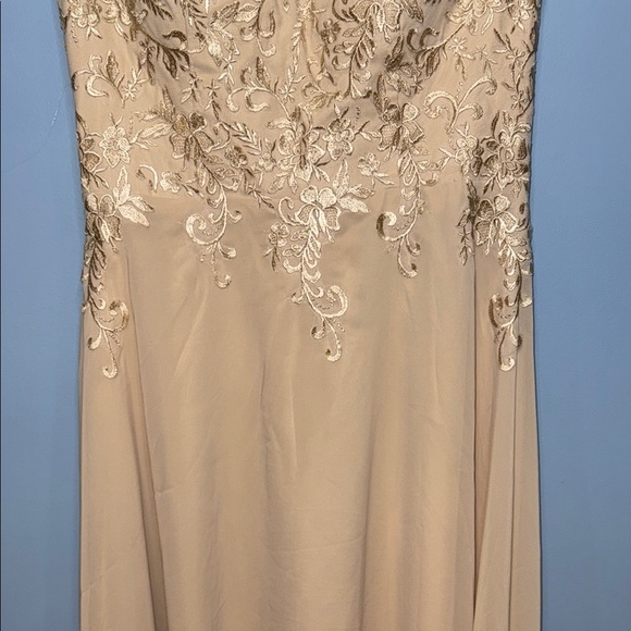 Taupe Sequin High Low Dress with Flutter Cap Sleeves Size 18W - Picture 5 of 14